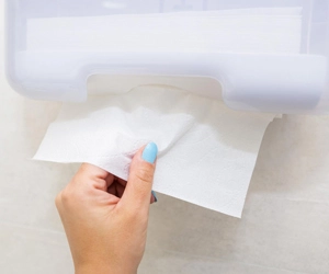 We provide a comprehensive selection of dispensers, including soap, toilet tissue, hand towel, and touch-free options. You can customise your dispensers to meet your needs by using different size containers, pumps, and styles that are appropriate for your environment.